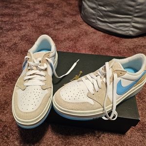 Womens jordan elevates